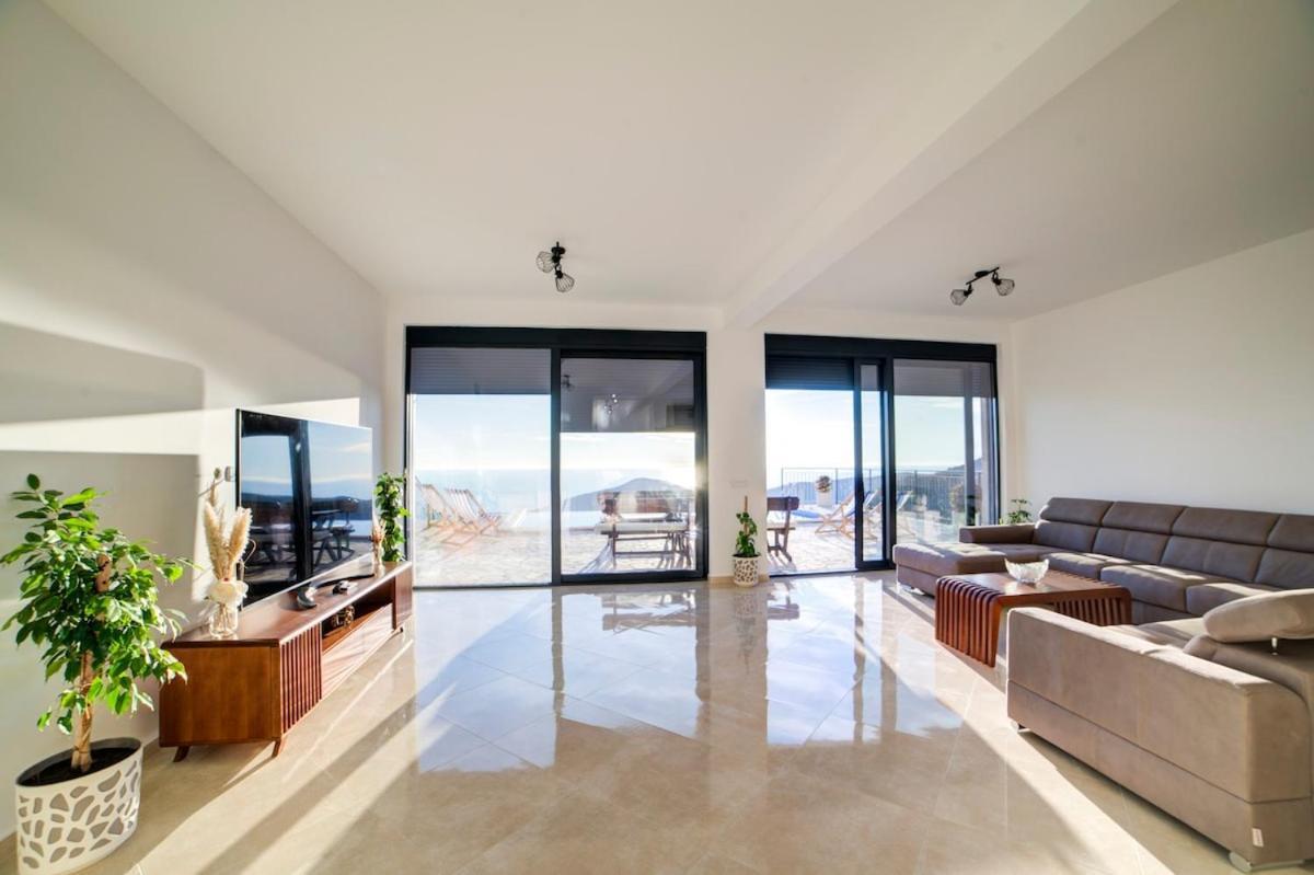 Villa Jelena With Private Pool - Lapcici Будва Экстерьер фото